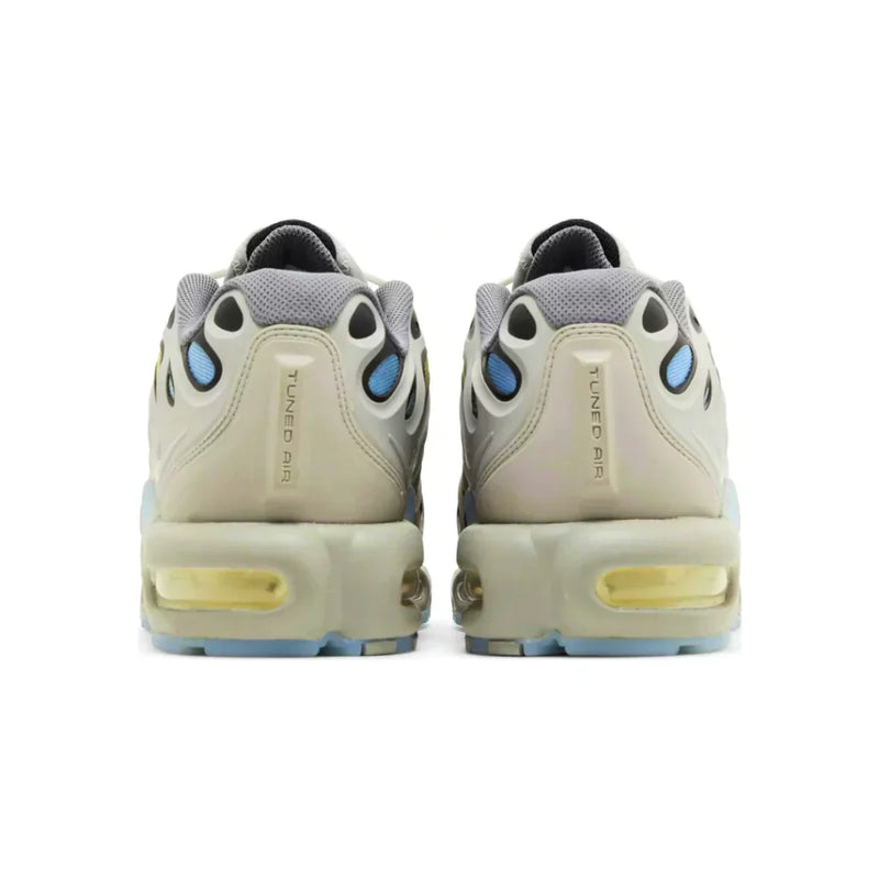 Air Max Plus Drift "Light Smoke Grey"